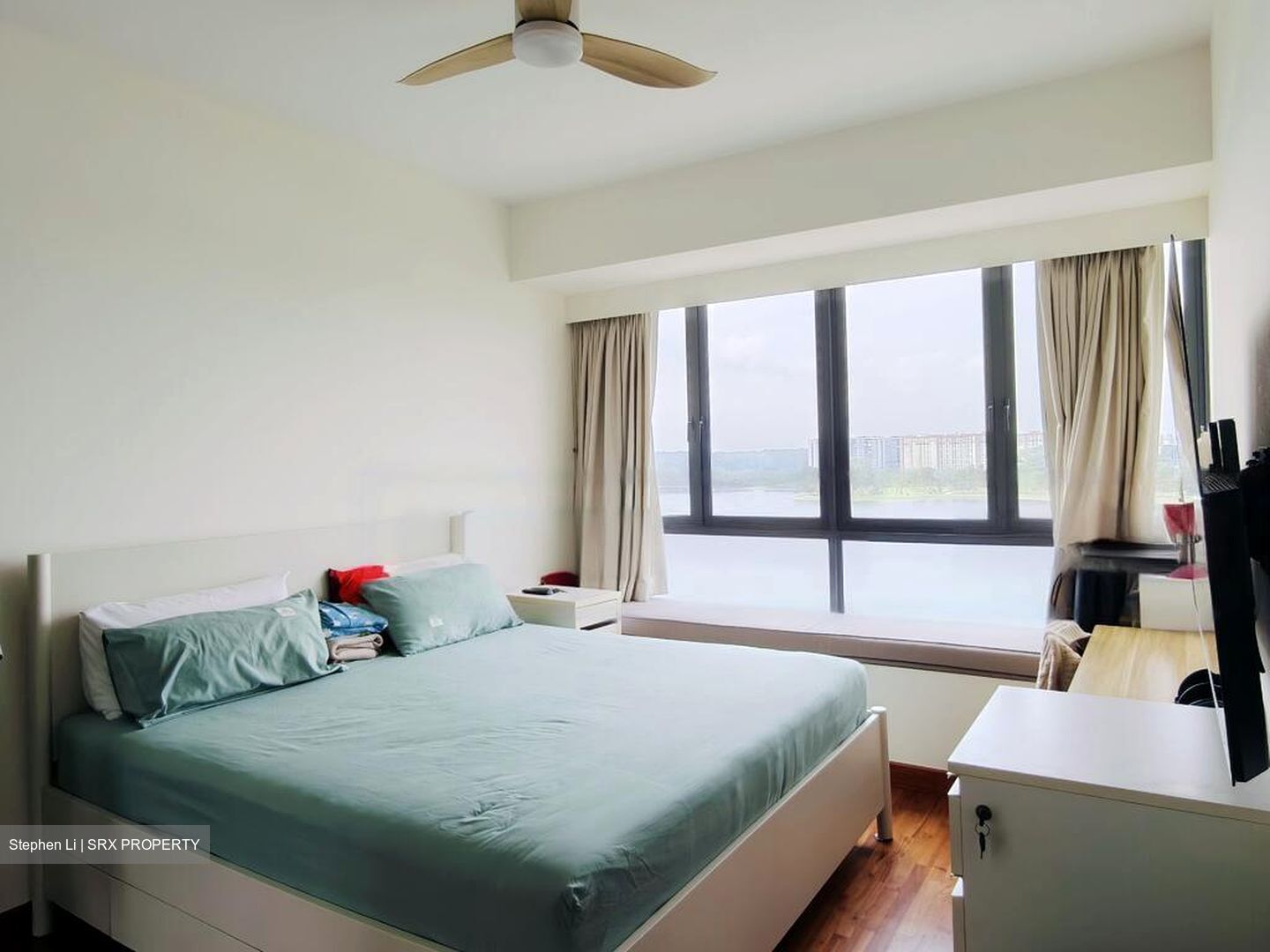 Waterfront Isle (D16), Condominium #483411921